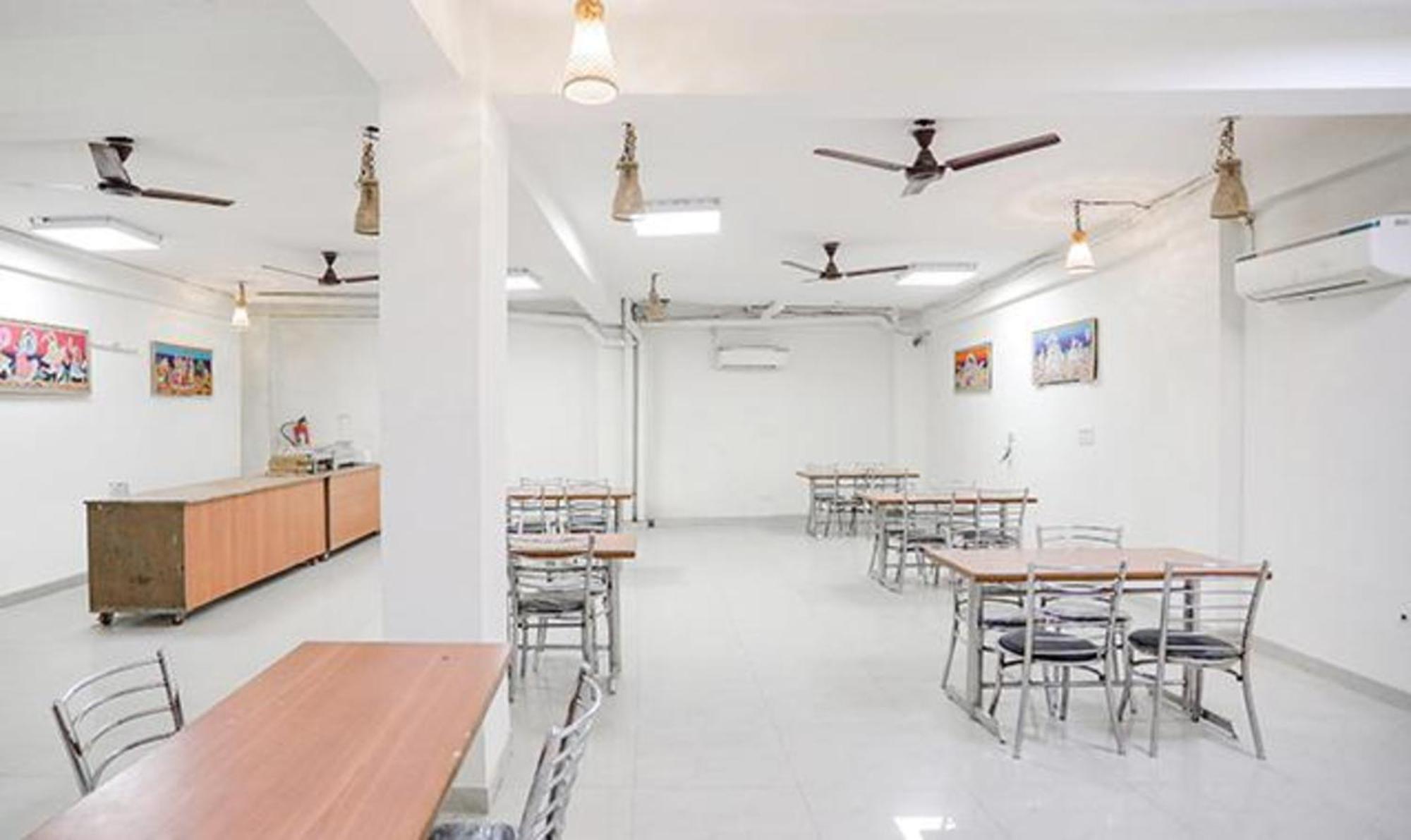 Fabhotel Royal Stay I Greater Noida Extérieur photo