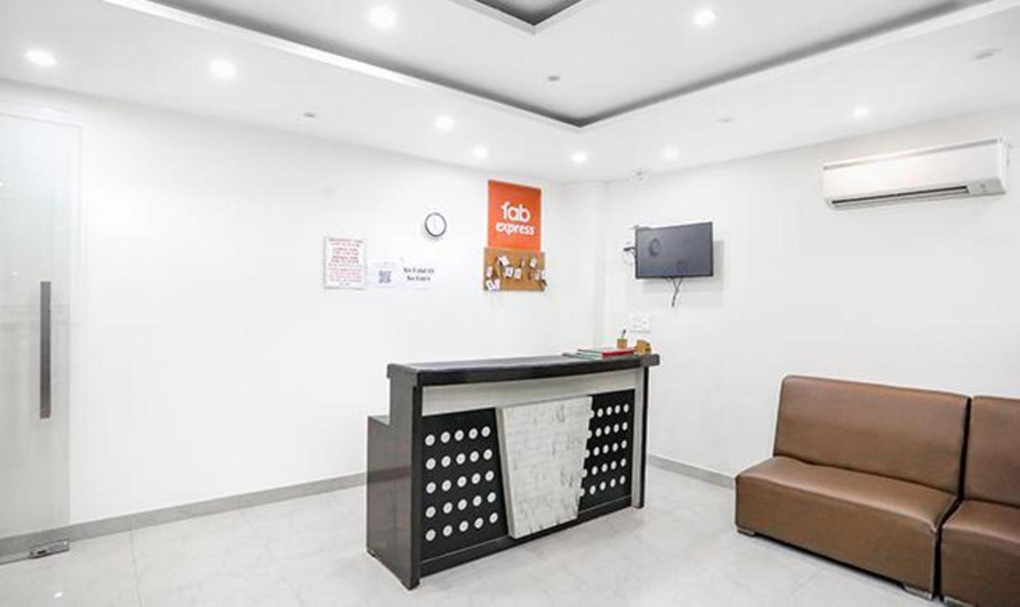Fabhotel Royal Stay I Greater Noida Extérieur photo